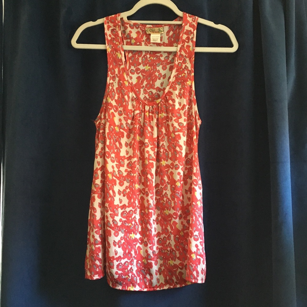 Patterned Racerback Top - Picture 2 of 5